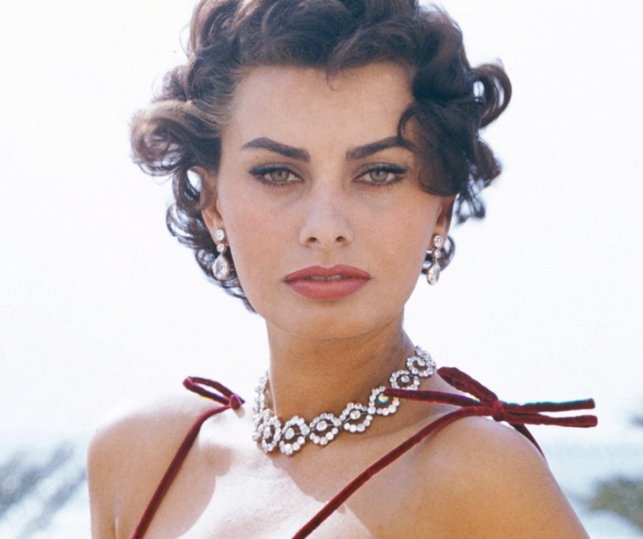 Awet Muda dan Produktif ala Sophia Loren
