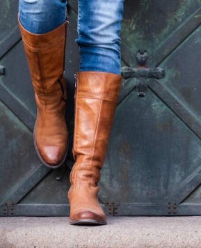 5 Tips Memilih Sepatu Boots yang Nyaman